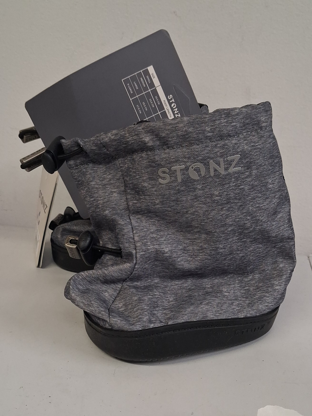 NWT Stonz Puffer Booties - Toddler Grey